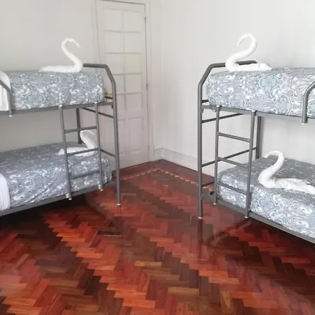 Pensión Blue Bairro Lisboa