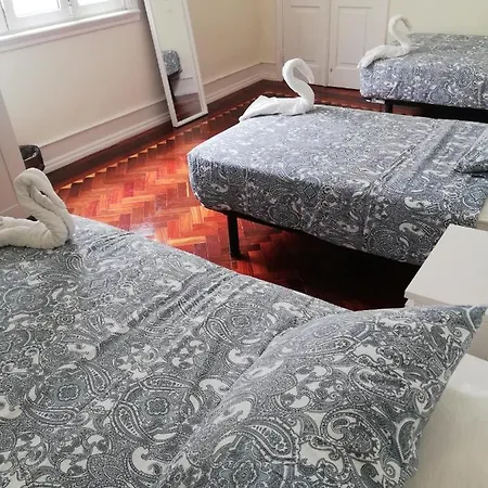 Blue Bairro בית הארחה *