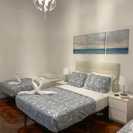 בית הארחה Blue Bairro ליסבון