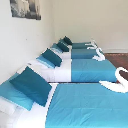 Blue Bairro בית הארחה